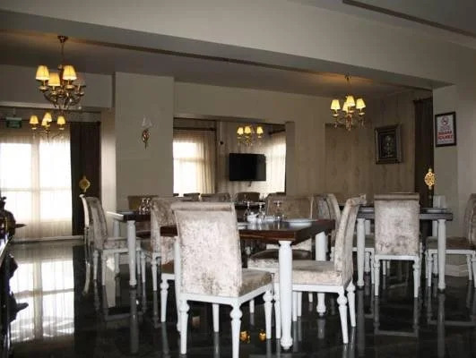 Esadas Hotel