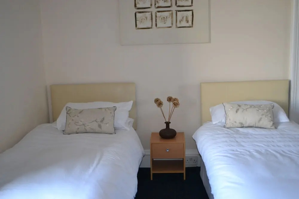 Redhall Arms Hotel