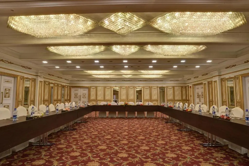 Pearl Continental Hotel, Bhurban