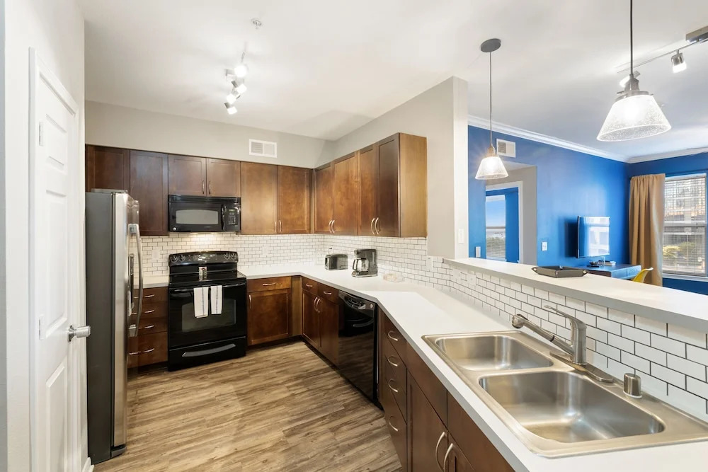 Kasa Dallas West End