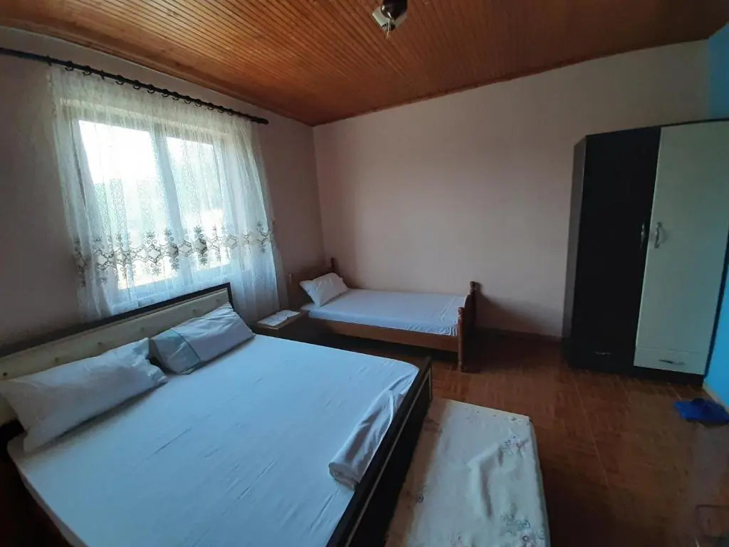 Guest House Pashollari