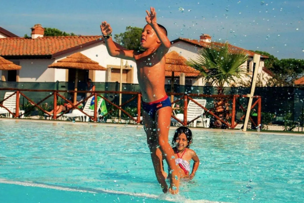 Fattoria Palazzeta - Pet & Family Friendly