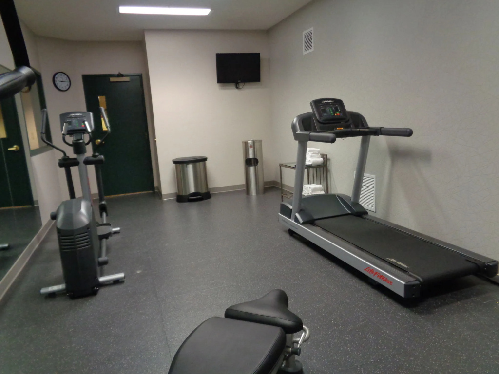 Country Inn & Suites by Radisson, Brooklyn Park - Brooklyn Center, MN