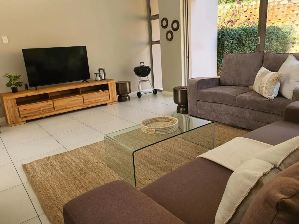 Zimbali Wedge - Unit 11