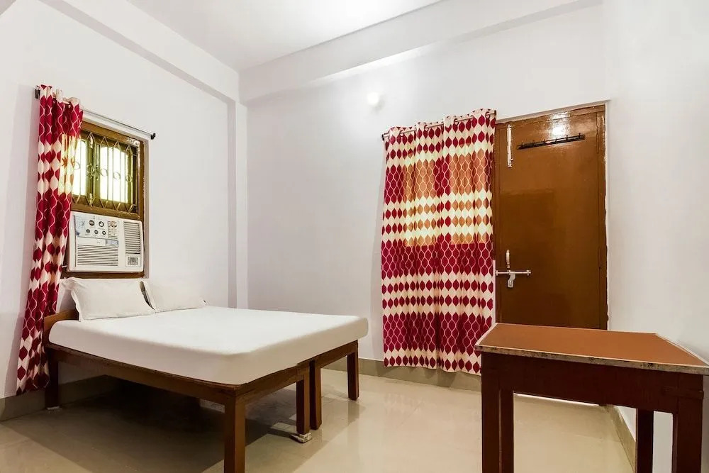 Shivam Guest House by OYO Rooms