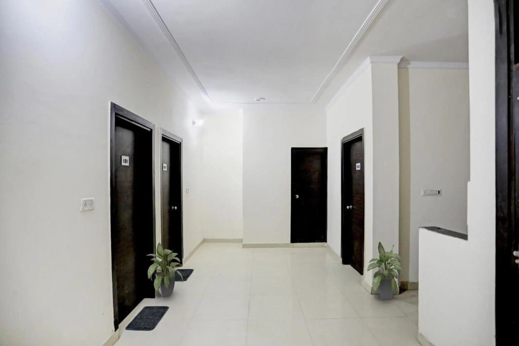 OYO Flagship 80632 Relax Inn