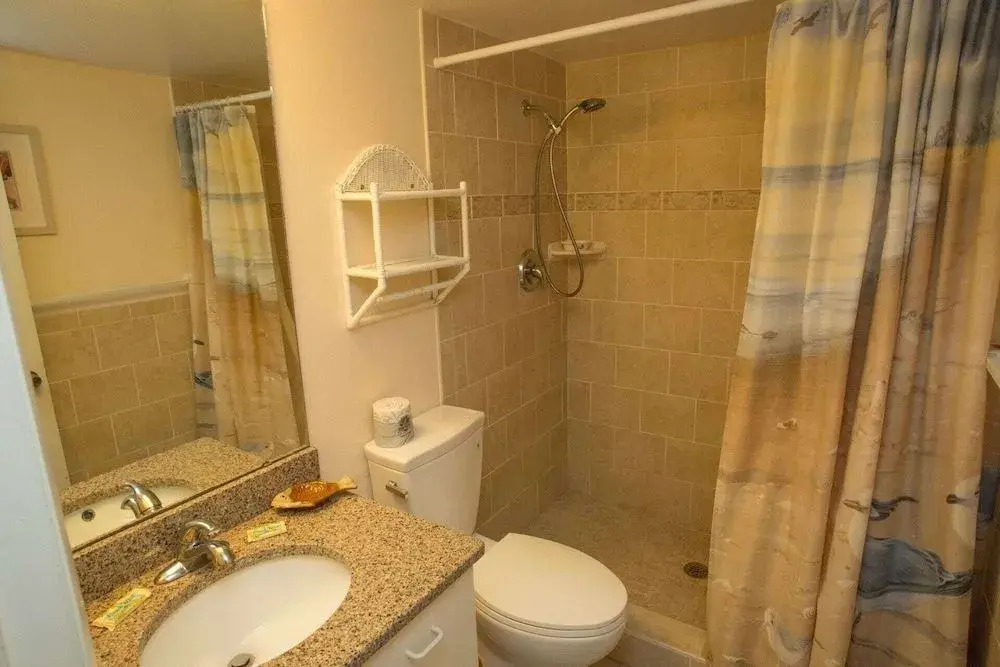 Win-San A-103 - 2 Br Condo