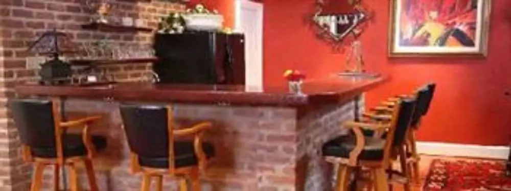 Chestnut Hill Bed & Breakfast