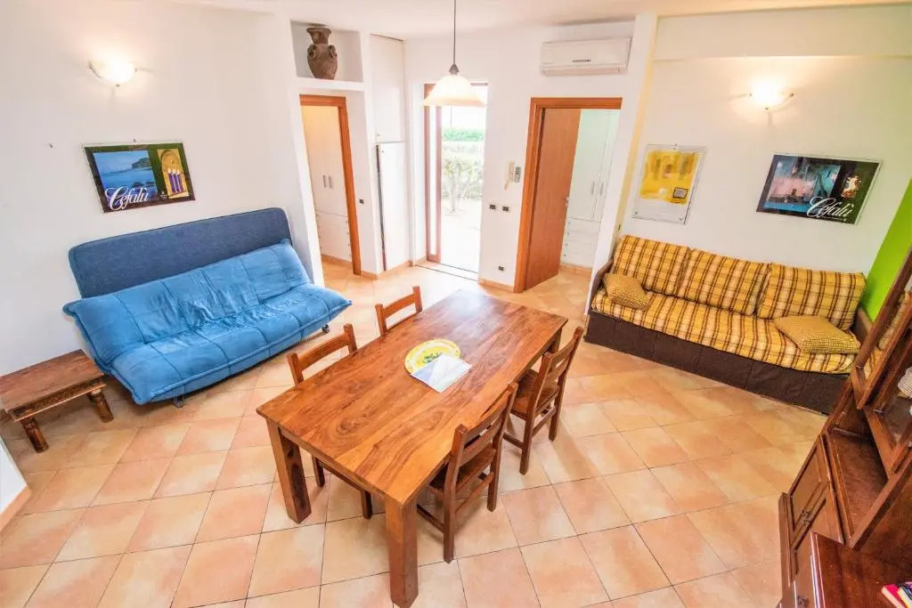 Arvillas Houses