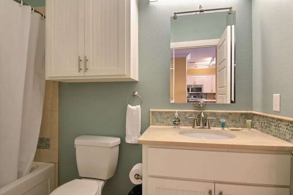 Sea Breeze 3 Bedrooms 3 Bathrooms Condo