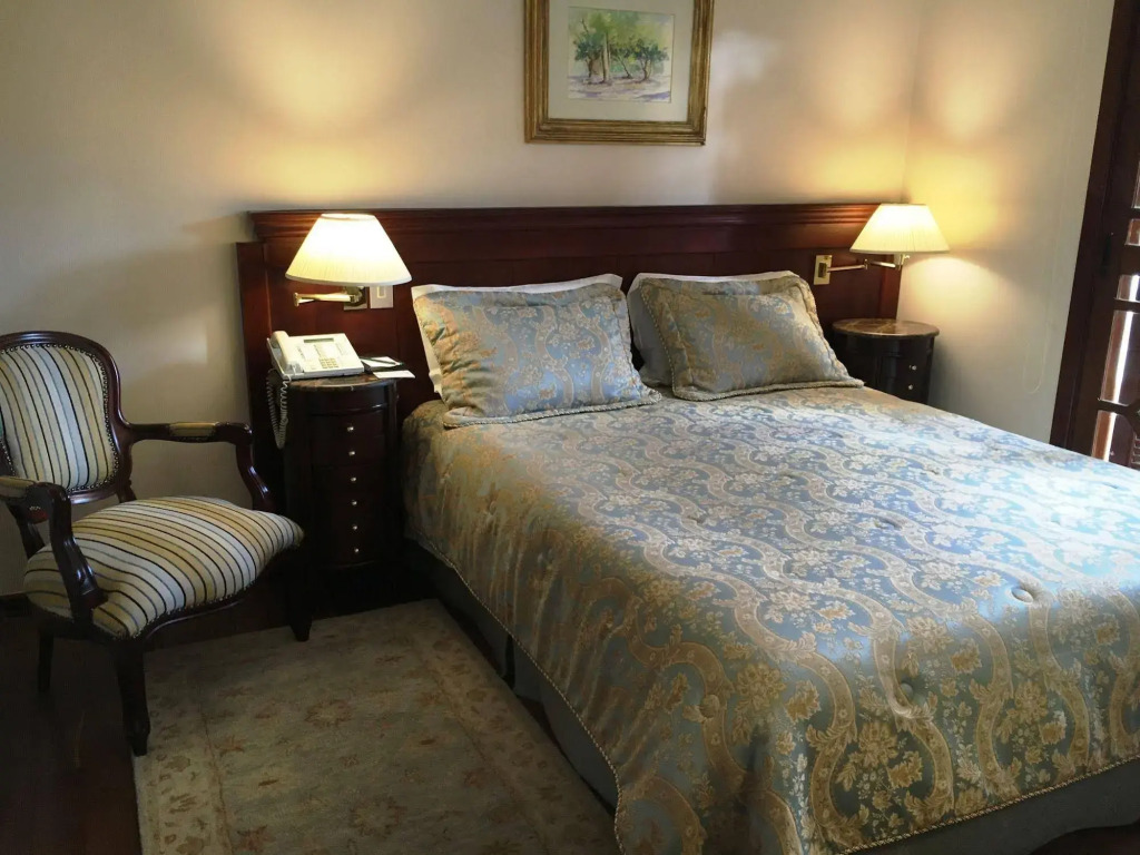 Le Suisse Elegance Hotel