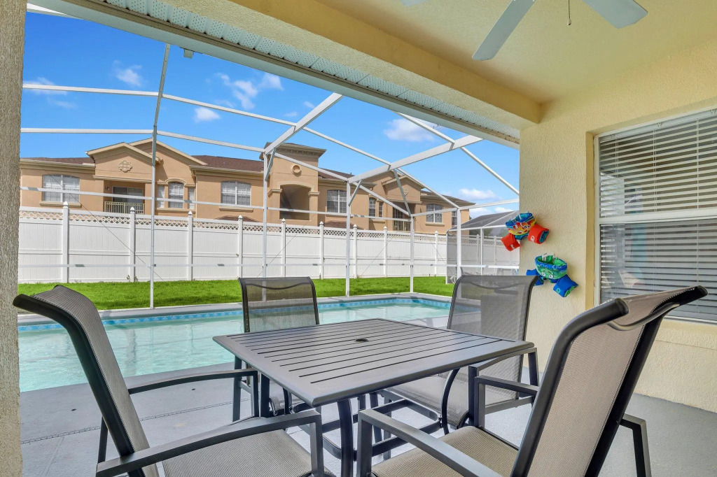 538 Reserve in Davenport