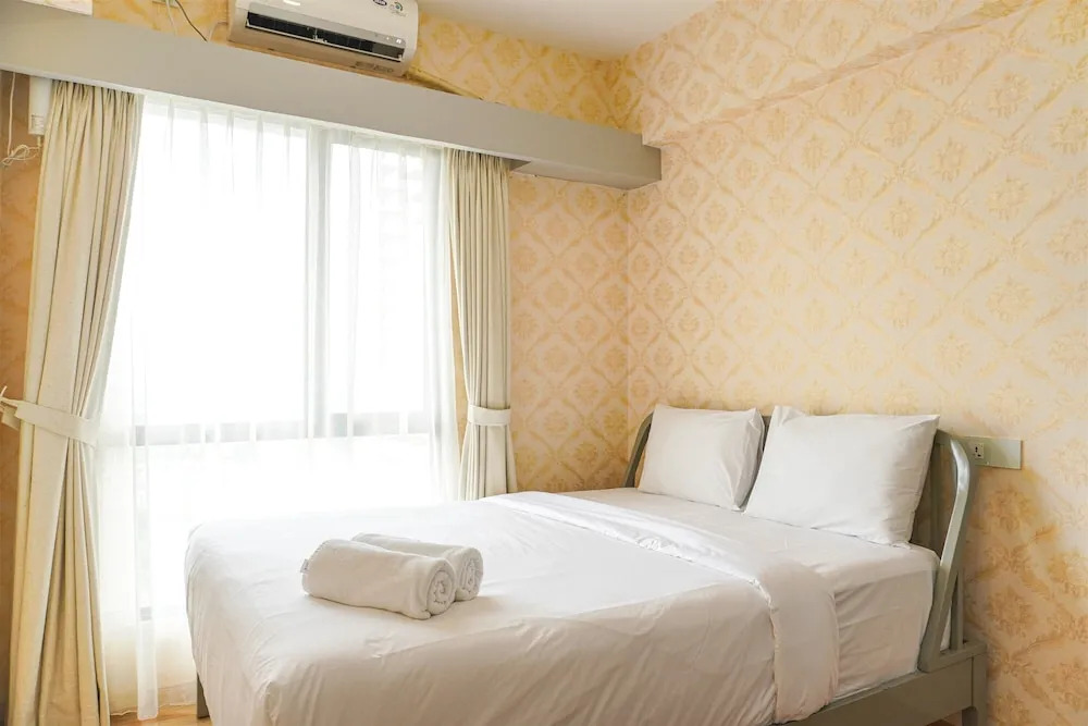 Spacious And Nice 1Br With Extra Room At Sky House Bsd Apartment