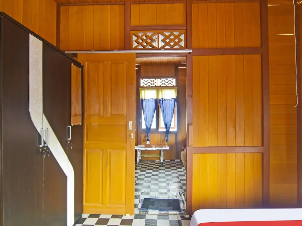Hotel O Pulisan Ekowisata Homestay Near Wisata Pantai Desa Pulisan