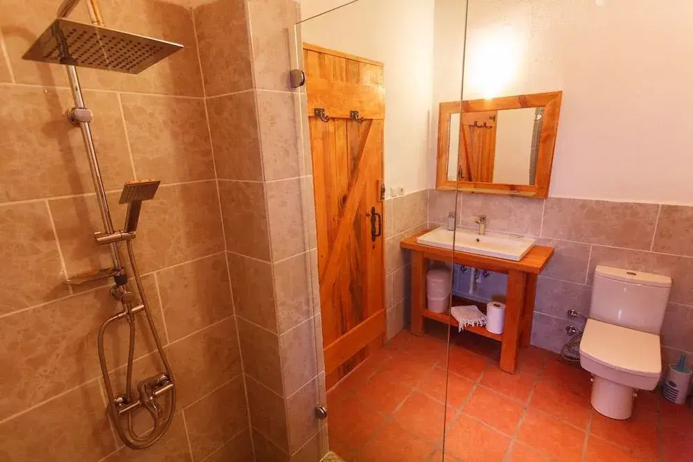 Ionia Guest House