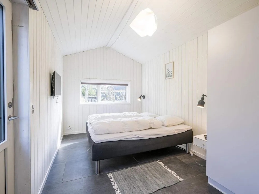 10 Person Holiday Home in Blavand
