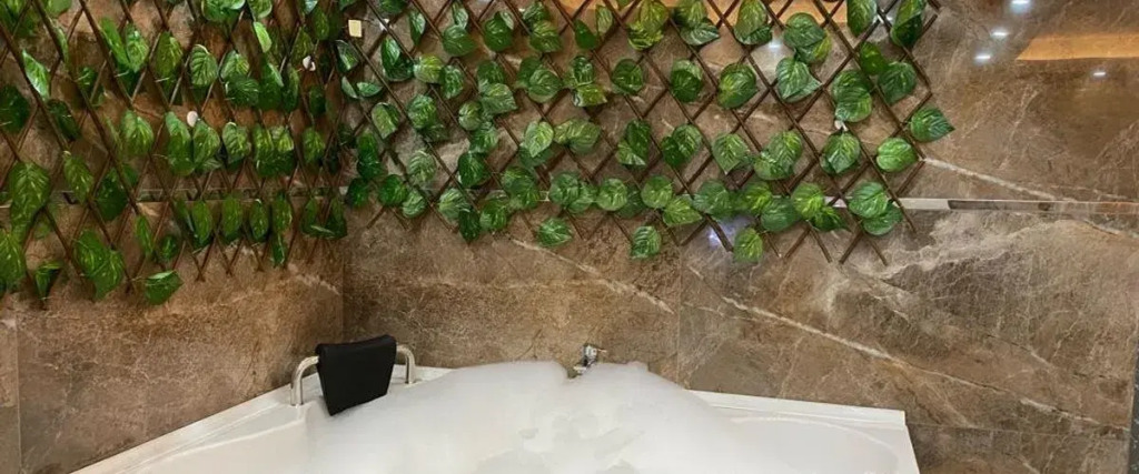 Karşıyaka Plus Otel