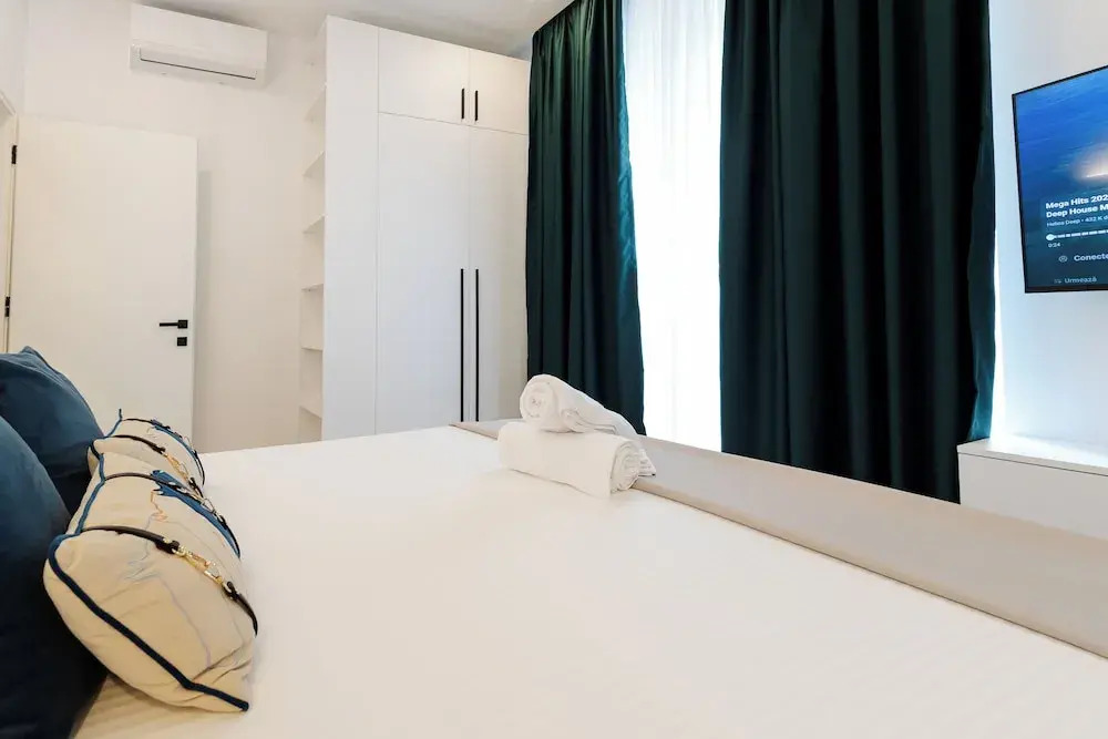 Central Suites