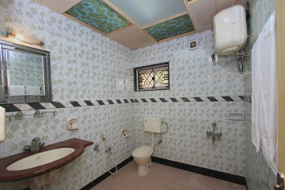 OYO 10438 Green Villa