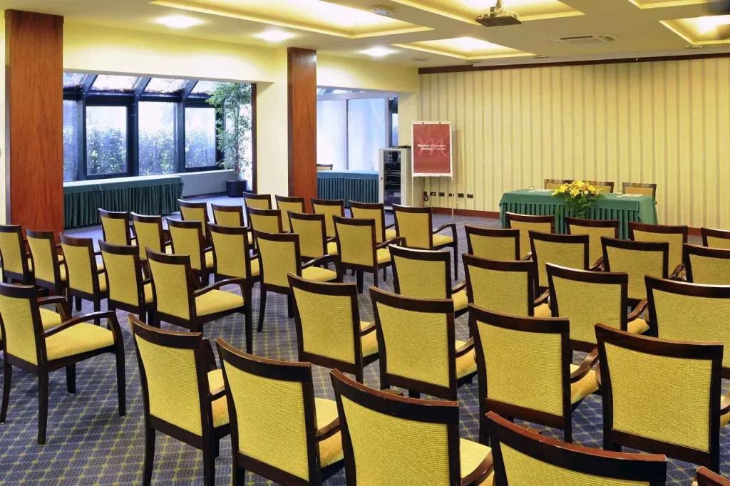 Отель Mercure Astoria Reggio Emilia