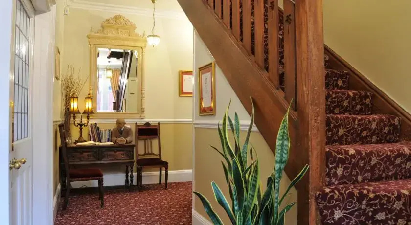 Wellington Lodge Luxury Bed And Breakfast