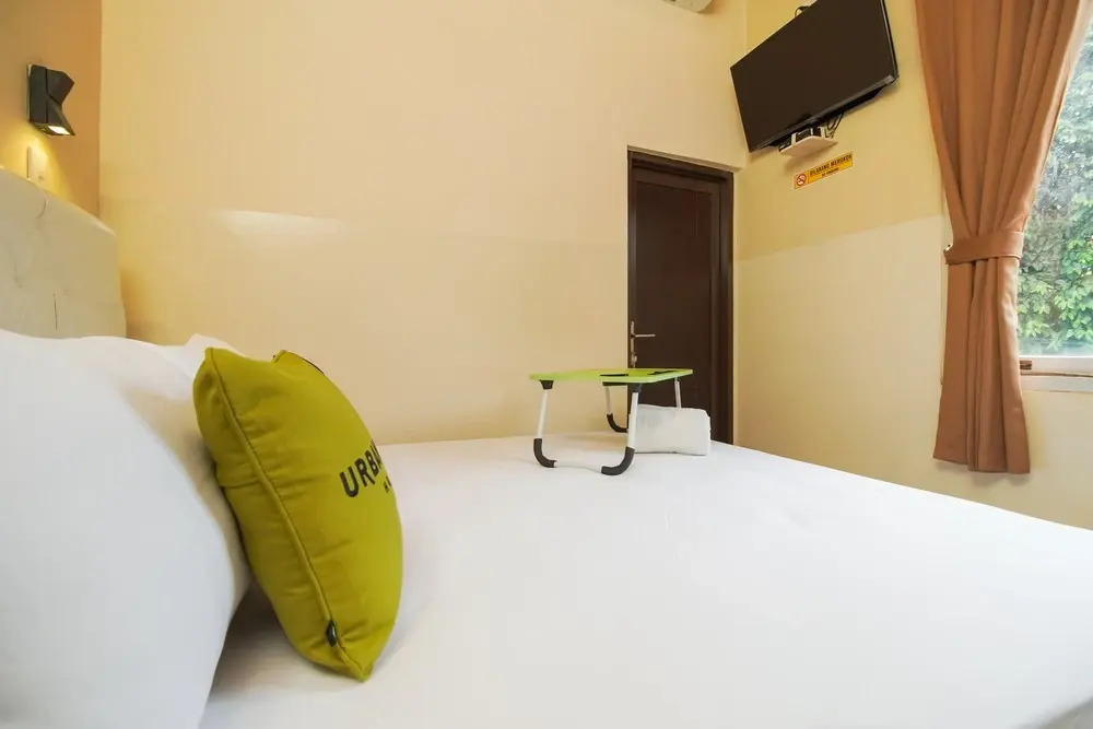 Urbanview Hotel Cantee Halim Perdanakusuma by RedDoorz