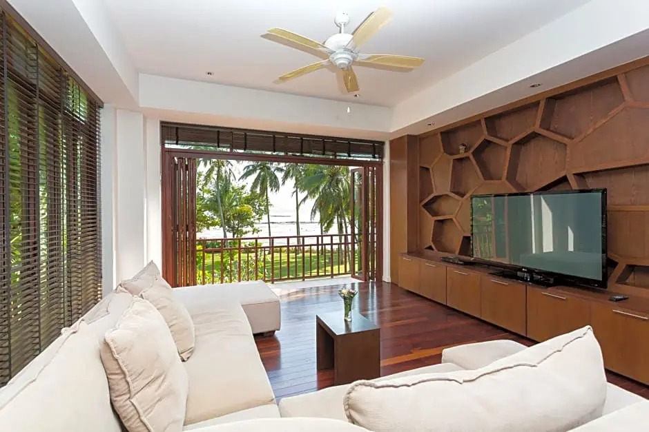 Amatapura Beachfront Villa 12, SHA Certified