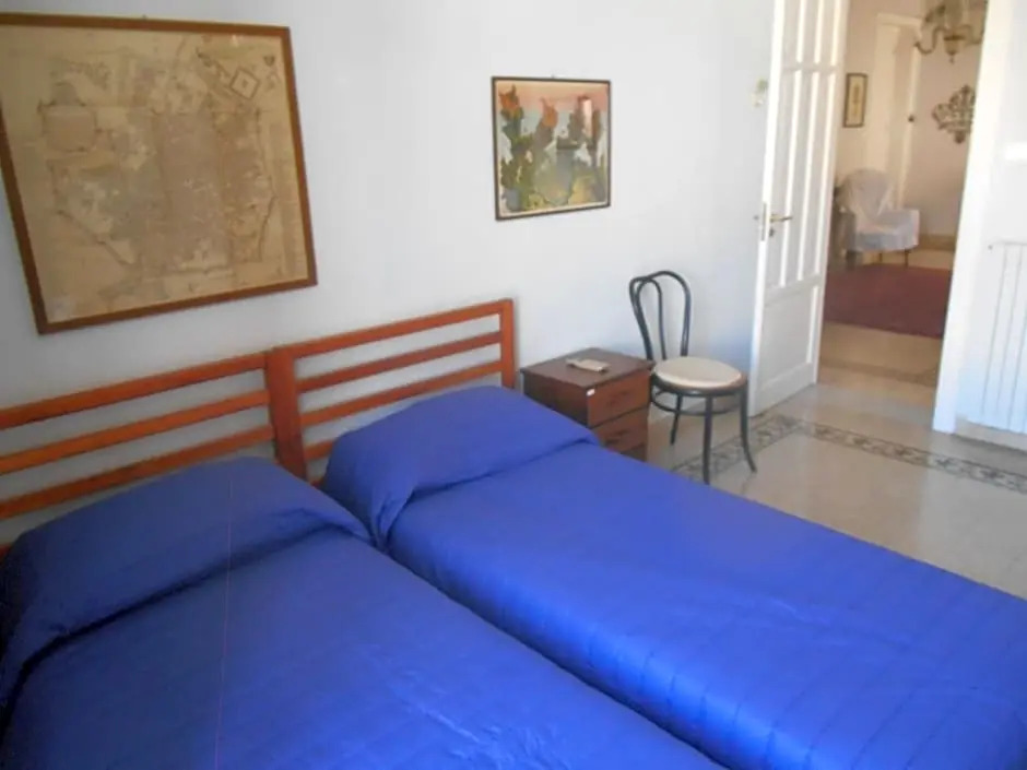 4You