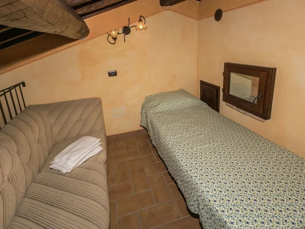 Elegant apartment only 1 hour from Rome