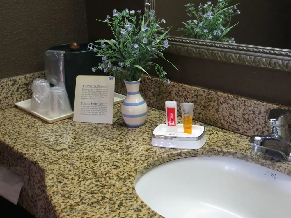 Stay Express Inn & Suites