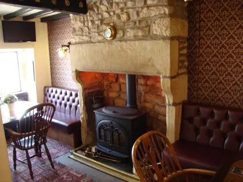 The Golden Ball Cottages