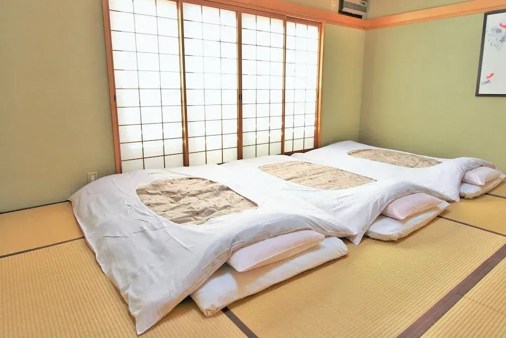 Cottage EMI