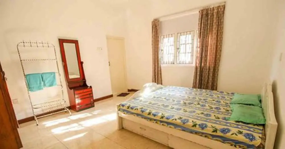 Yoho Dhanamuthu Hotel