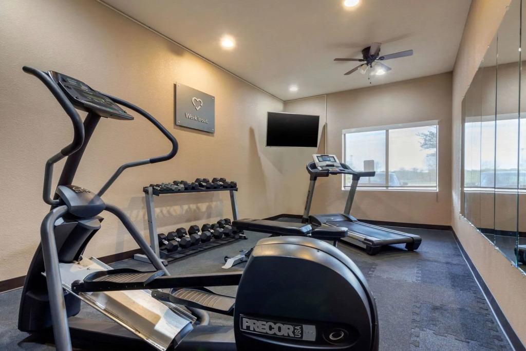 Comfort Suites Omaha East-Council Bluffs