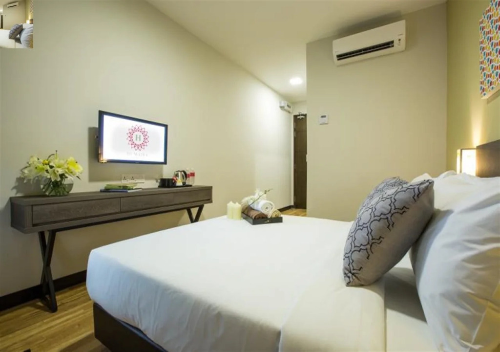 Humaira Hotel