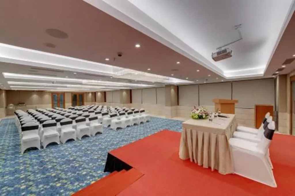 The Fern Residency Navi Mumbai, Turbhe, Series by Marriott