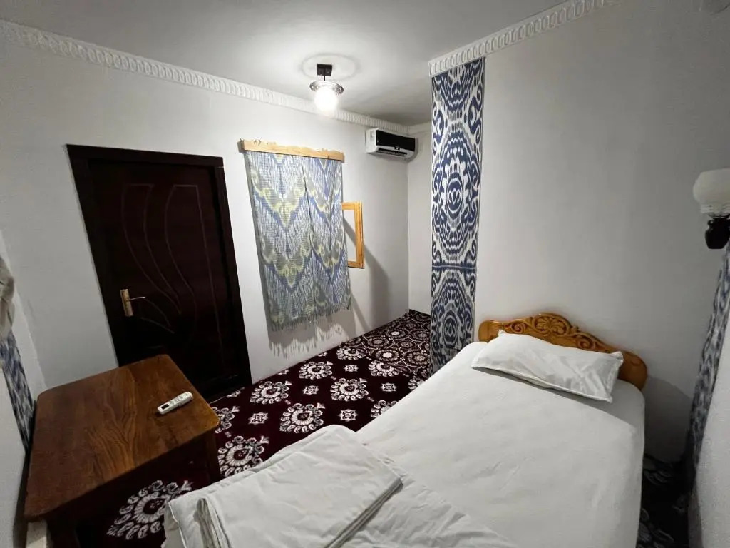 Polvonnazir Guest House