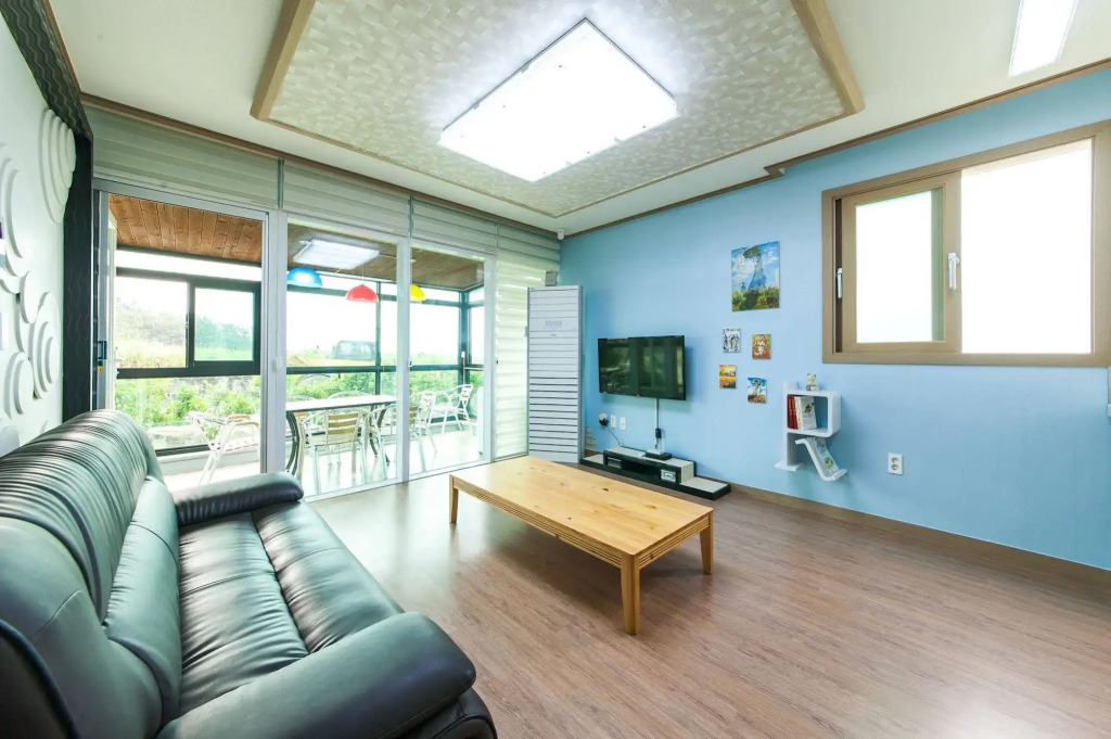 Vitamin Sea House
