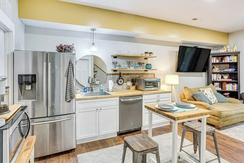 6 Mi to Downtown: Apartment in Chattanooga!