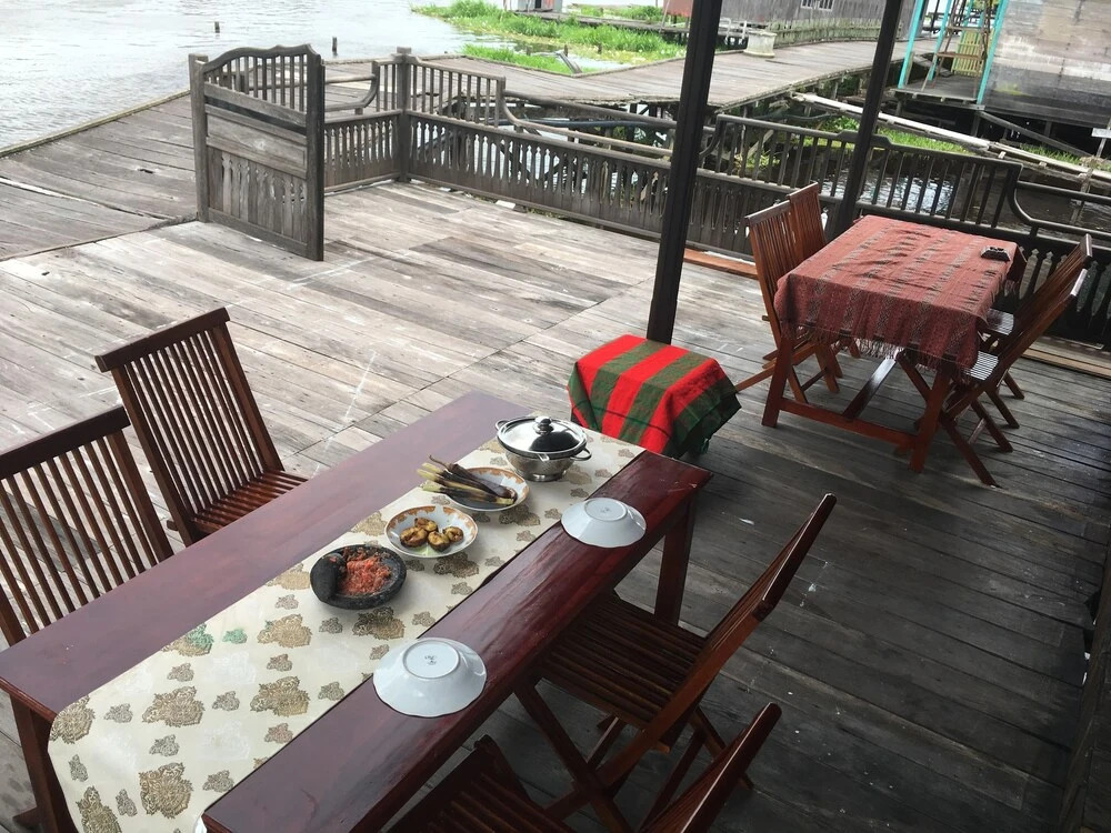Arut Riverside Guesthouse