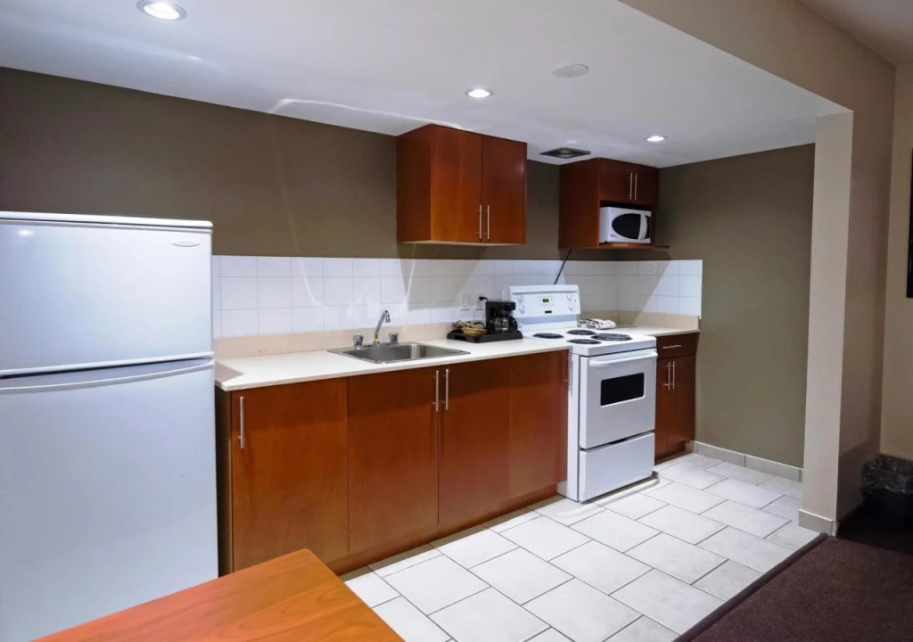 Canadas Best Value Inn-Prince George