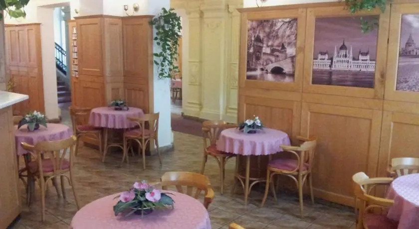 Peregrinus Hotel