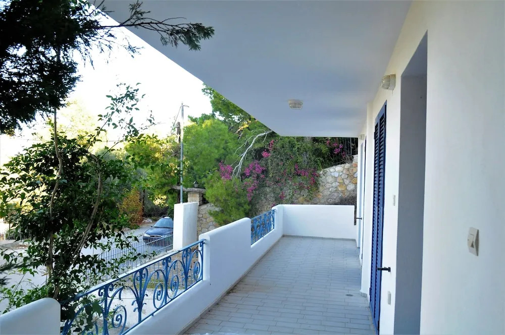 Homey Apartments