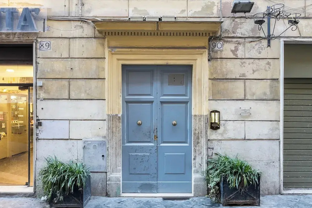 JOIVY Flats Next To Fontana di Trevi