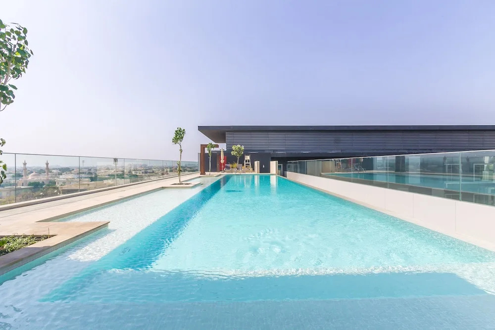 Driven Holiday Homes - City Walk 22