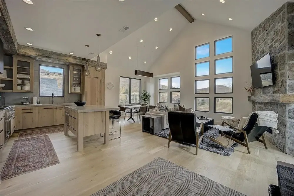 Rossie Hill Hideaway by AvantStay Close Deer Valley Snow Park Lodge and Main Street
