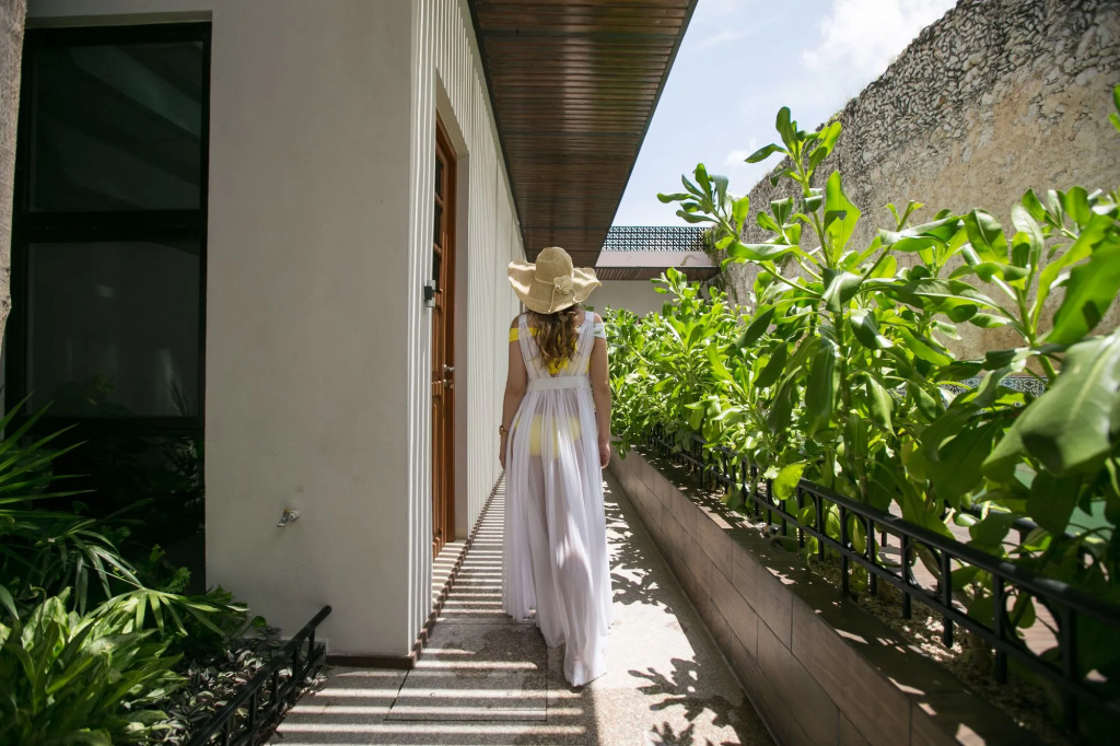 Yaax Hotel Boutique