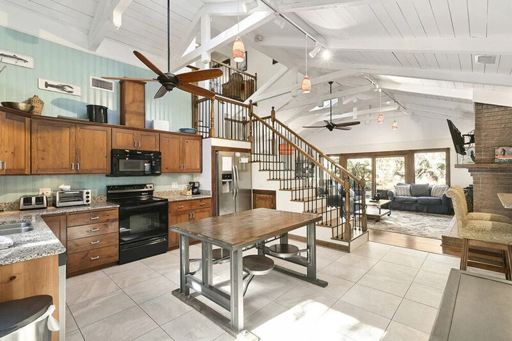 Island Oasis by Five Star Properties