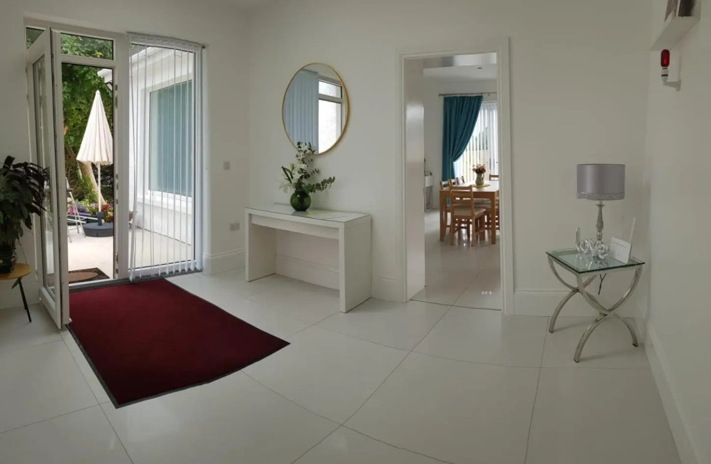 Annies holiday house Moville/Greencastle area