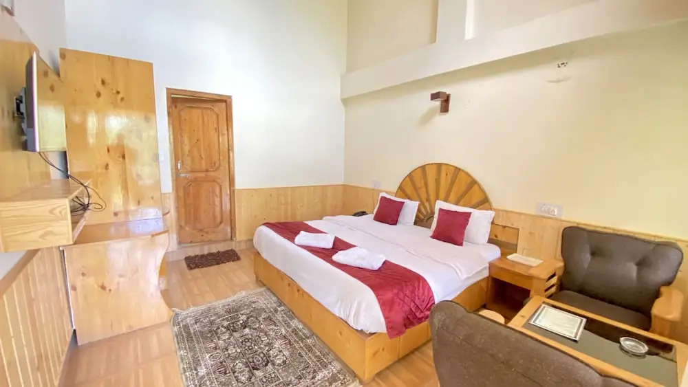 Hotel Purnima - A Riverside Hotel in Kasol